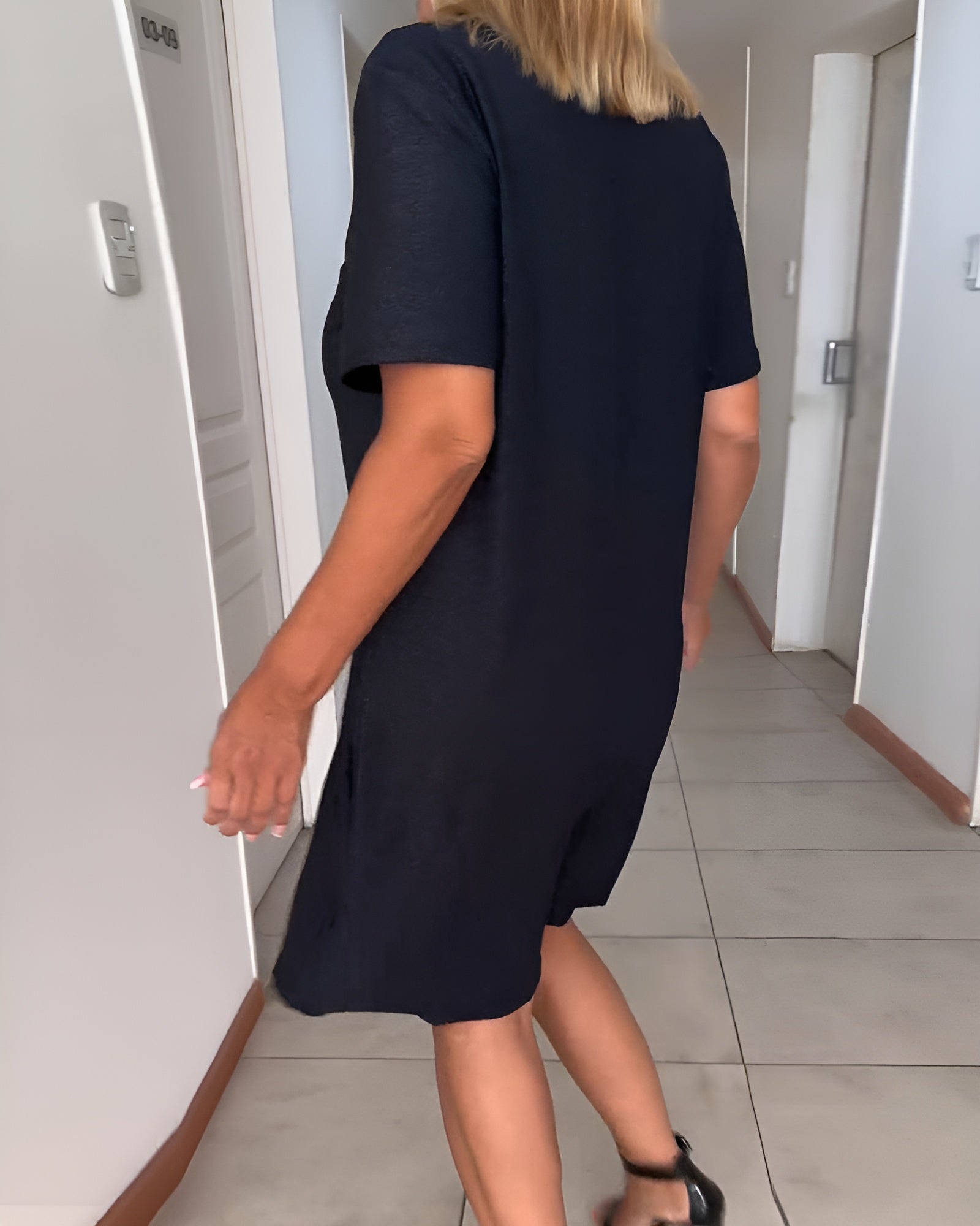 Laurence | Elegant Kjole med V-udskæring