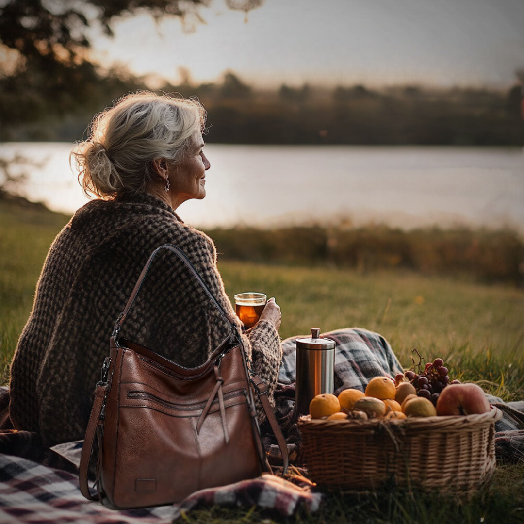 Lilla | Opulent Taske med Tidløst Design