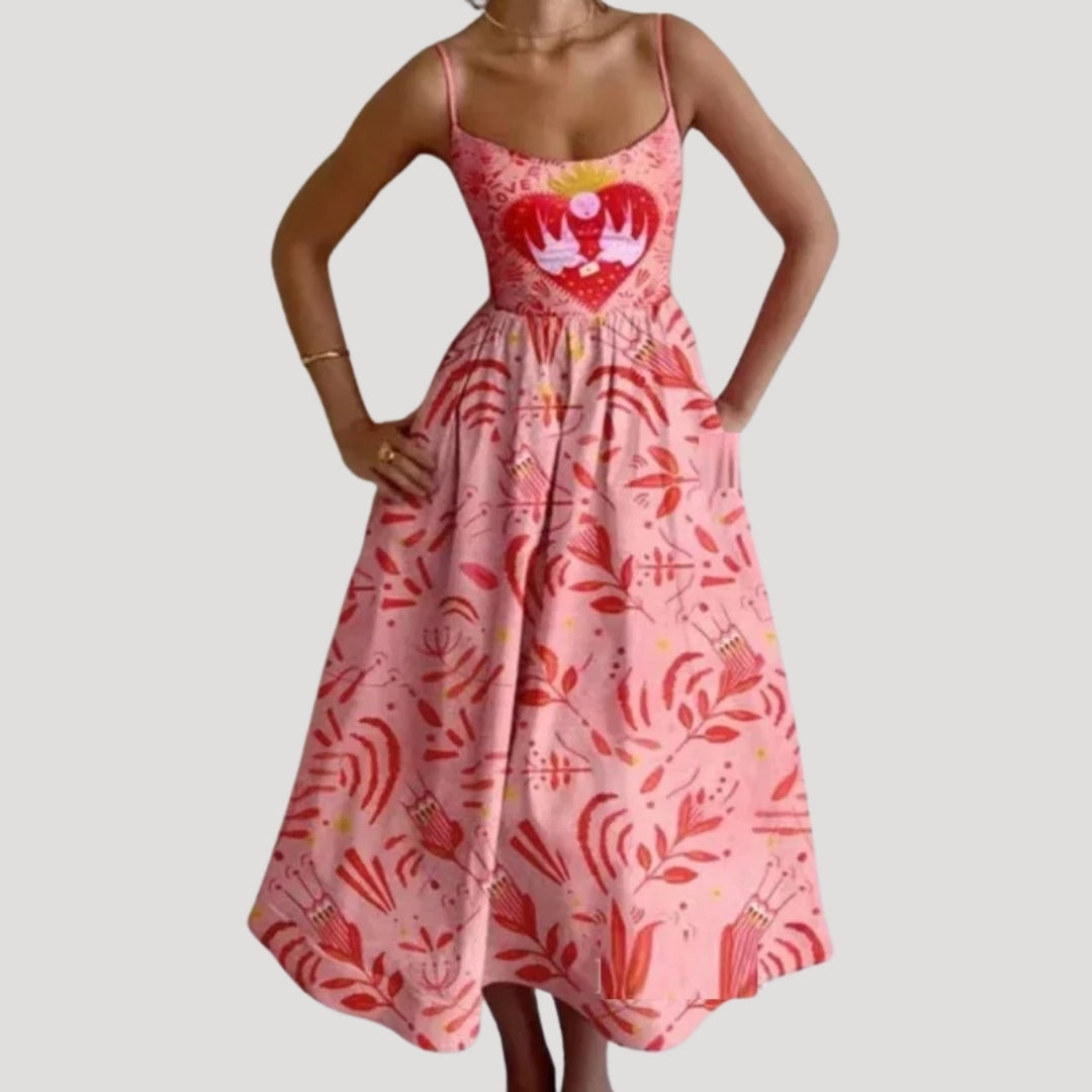 Ilana | Letnia midi kjole – ærmeløs med print til ferien