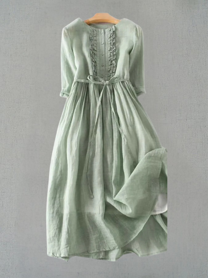 Arya - Kvindekjole i retro boho-stil med rund hals og snøret talje