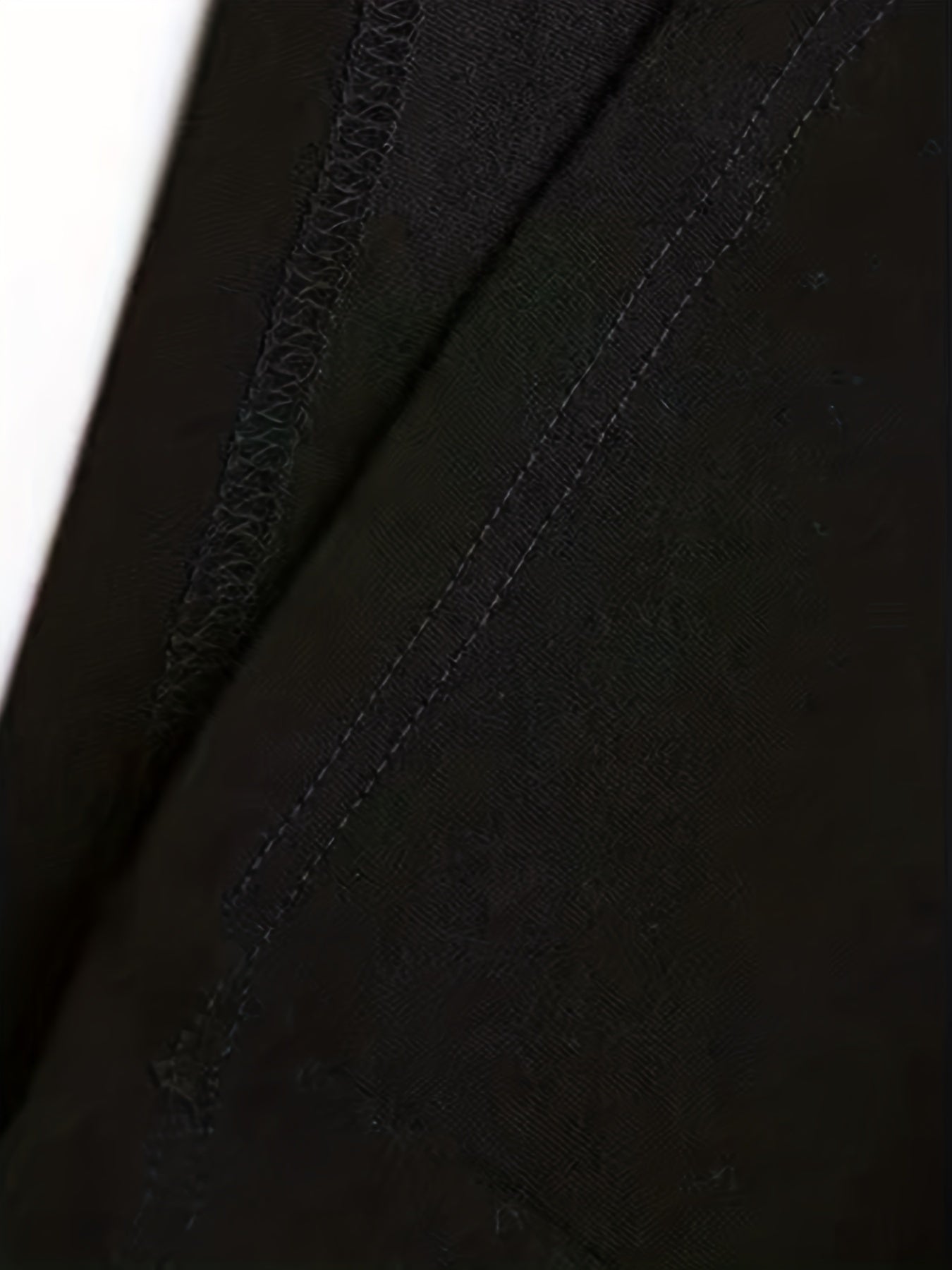 Savrani™ | Elegant t-shirt med kort ærme og grafik