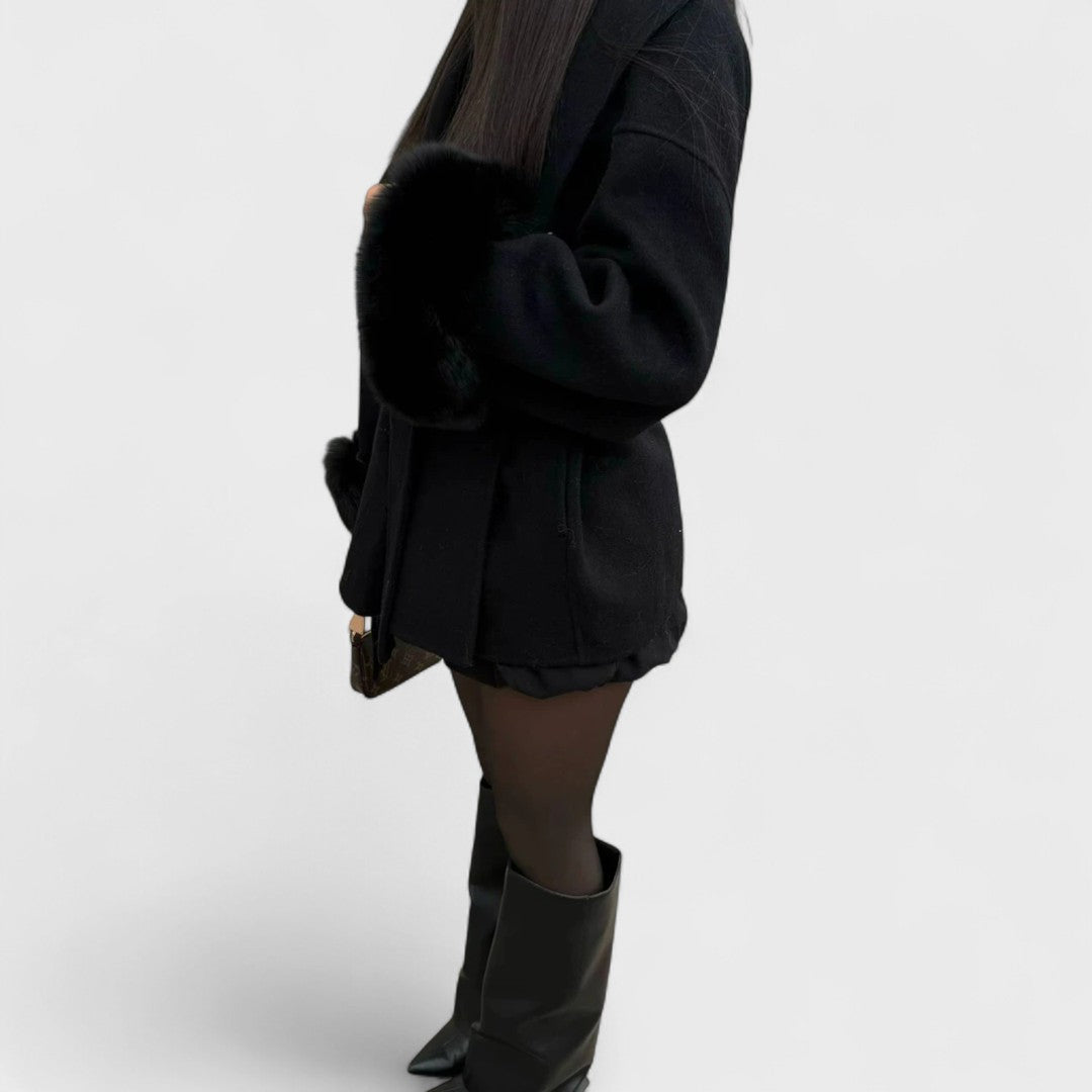 Anissya – Elegant vinterfrakke med økopels