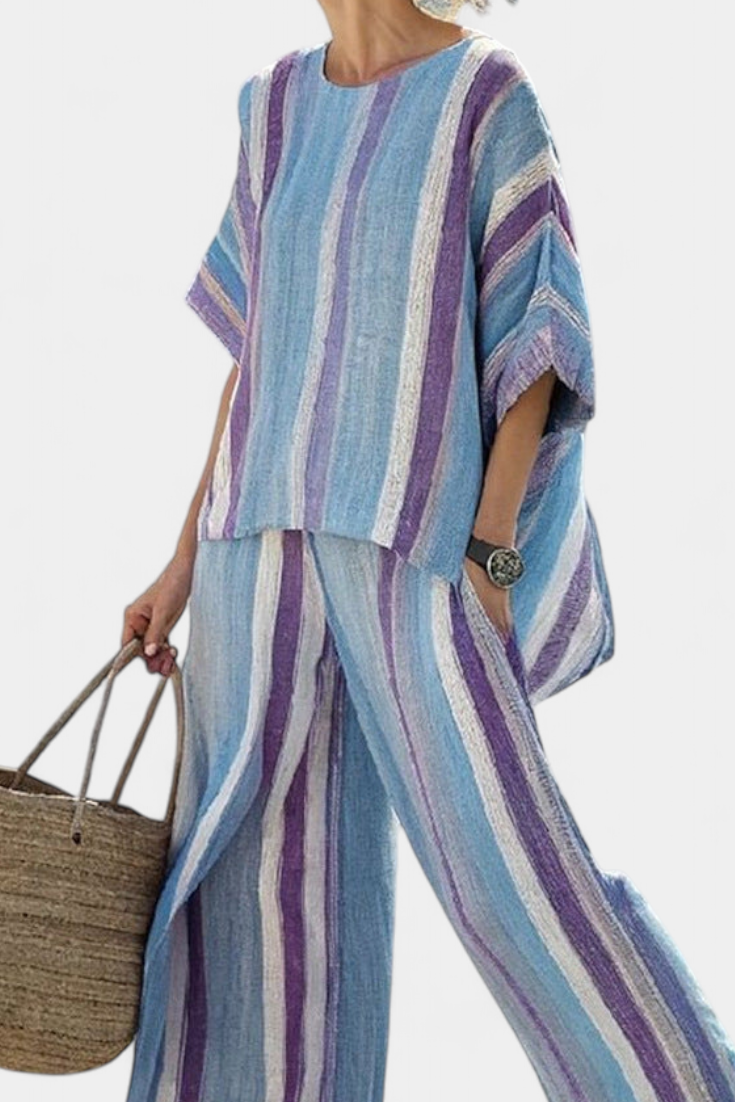 Elegant Daisy-sæt med striber i nuancer af mauve og pastelfarvet blå for et sofistikeret look