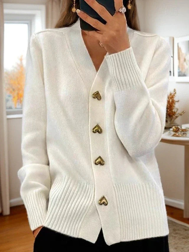Adele | Elegant Cardigan med Hjerteformede Knapper