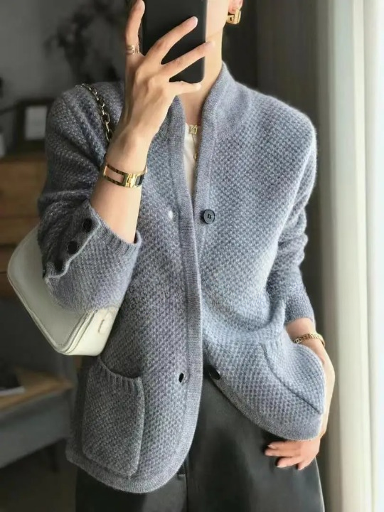 Clarin | Elegant Sweater Cardigan