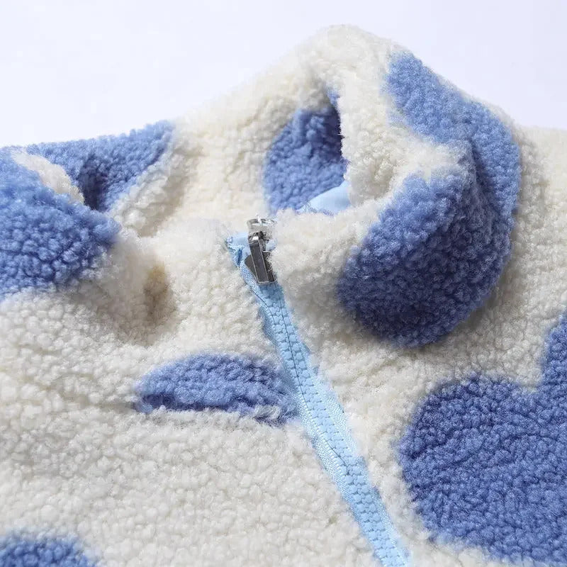 Camilla – Vendbar Jakke med Hjerte-Motiv