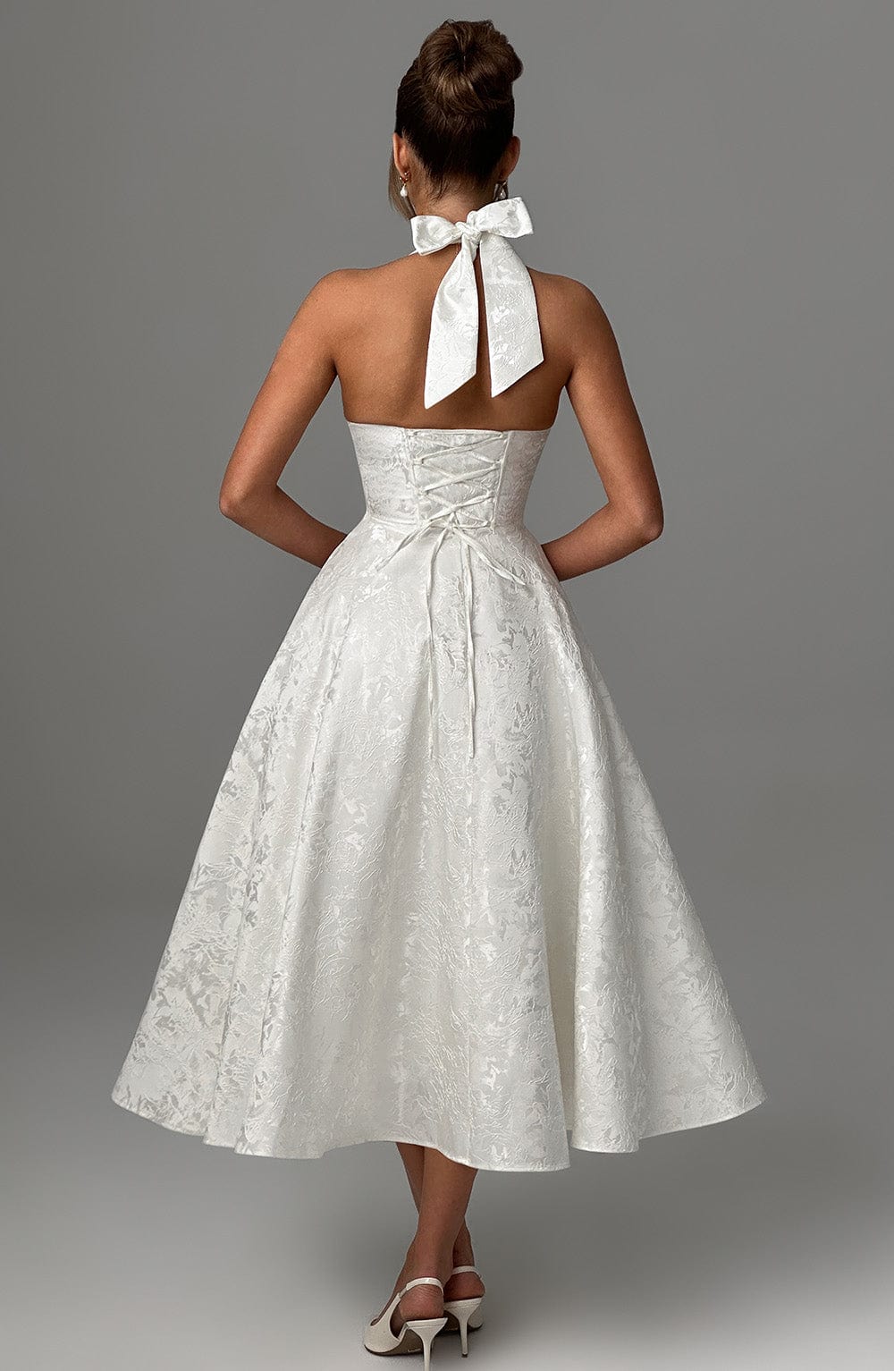 Adoria | Elegant Kjole med Amerikansk Udsnit