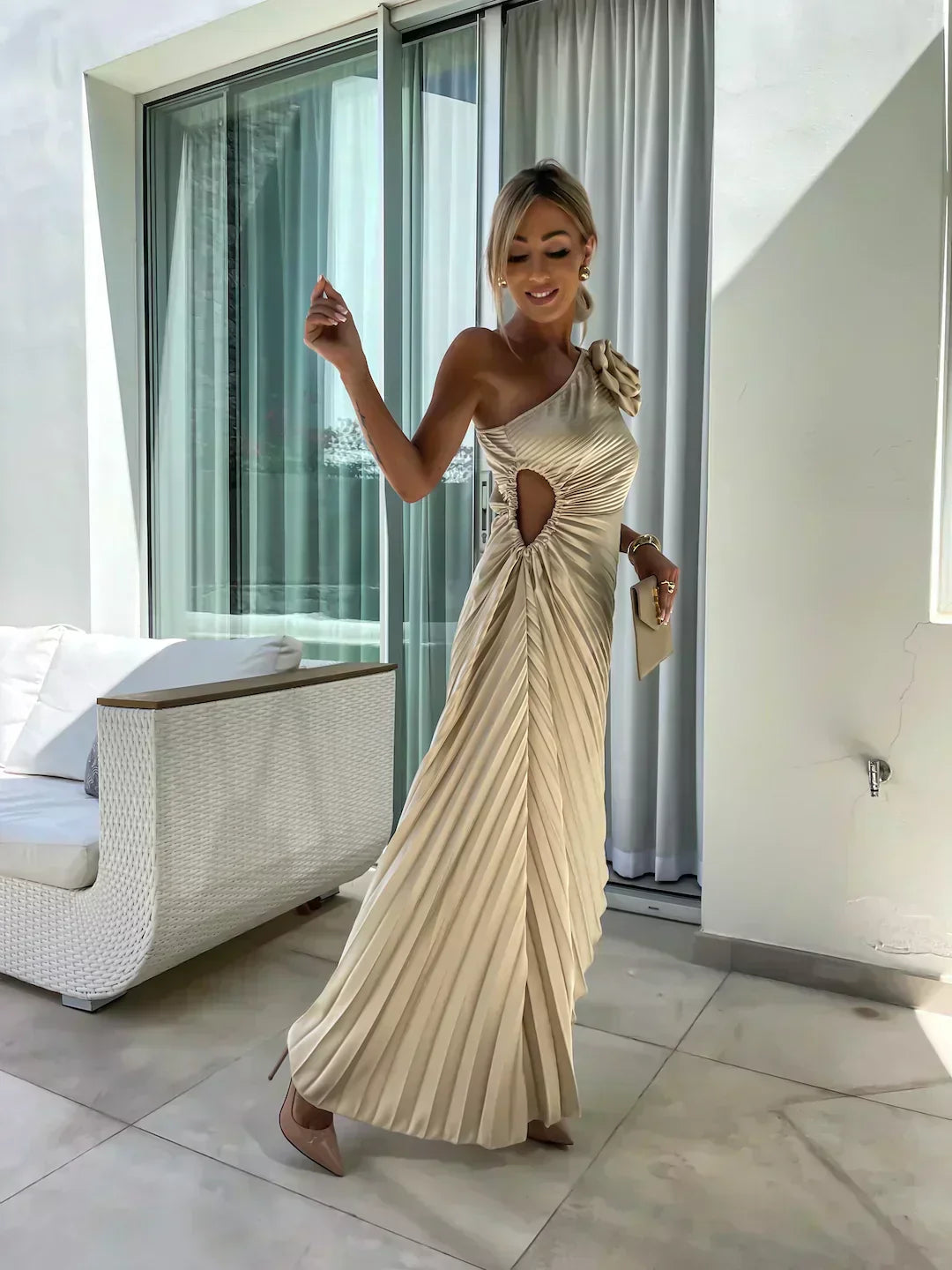 Lizbeth - Kjole med Blomsterstropper