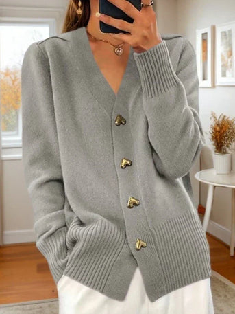 Adele | Elegant Cardigan med Hjerteformede Knapper